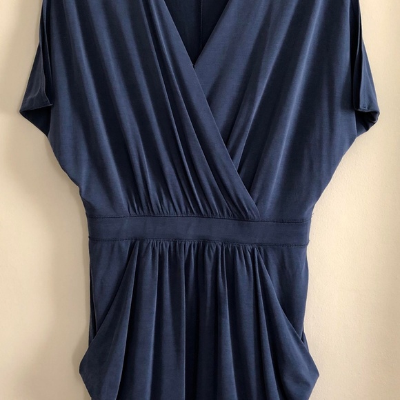 Drape detail mid length dress in steel blue - Picture 4 of 5